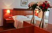 Туры в отель Hotel Croatia Туры в отель Hotel Croatia