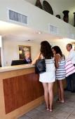 Туры в отель Holiday Inn Express Midtown Туры в отель Holiday Inn Express Midtown