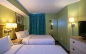 Туры в отель Compass Cove Туры в отель Compass Cove