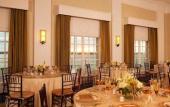 Туры в отель Newport Harbor Island Resort Туры в отель Newport Harbor Island Resort