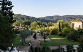 Туры в отель Les Lodges Sainte-Victoire Hotel & Spa Туры в отель Les Lodges Sainte-Victoire Hotel & Spa