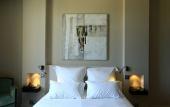 Туры в отель Les Lodges Sainte-Victoire Hotel & Spa Туры в отель Les Lodges Sainte-Victoire Hotel & Spa