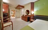 Туры в отель Mediterraneo Palace Hotel Туры в отель Mediterraneo Palace Hotel