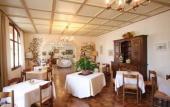 Туры в отель Hotel Les Arbousiers Туры в отель Hotel Les Arbousiers