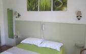 Туры в отель Hotel Les Arbousiers Туры в отель Hotel Les Arbousiers