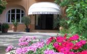 Туры в отель Hotel Les Arbousiers Туры в отель Hotel Les Arbousiers