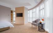 Туры в отель Vienna Hotel (Zhongshan Xiaolan High-speed Railway Station) Туры в отель Vienna Hotel (Zhongshan Xiaolan High-speed Railway Station)