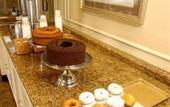 Туры в отель Five Towns Inn - JFK Airport Туры в отель Five Towns Inn - JFK Airport