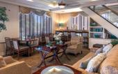 Туры в отель Five Towns Inn - JFK Airport Туры в отель Five Towns Inn - JFK Airport
