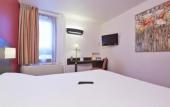 Туры в отель Kyriad Lyon Sud Saint Genis Laval Туры в отель Kyriad Lyon Sud Saint Genis Laval
