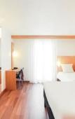 Туры в отель ibis Hyeres Centre Туры в отель ibis Hyeres Centre