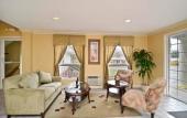Туры в отель Inn on Storrs Туры в отель Inn on Storrs