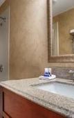 Туры в отель Inn on Storrs Туры в отель Inn on Storrs