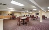 Туры в отель Inn on Storrs Туры в отель Inn on Storrs