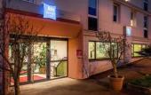 Туры в отель ibis budget Chatillon Paris Ouest Туры в отель ibis budget Chatillon Paris Ouest
