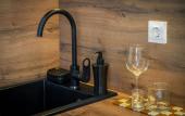 Туры в отель «Deluxe Apartment» \/ «Дэлюкс ЖК Касабланка 25» апартаменты Туры в отель «Deluxe Apartment» \/ «Дэлюкс ЖК Касабланка 25» апартаменты