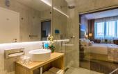Туры в отель Admiral Hotel Туры в отель Admiral Hotel