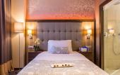 Туры в отель Admiral Hotel Туры в отель Admiral Hotel