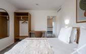 Туры в отель The Originals Boutique Hotel Amiens Sud Туры в отель The Originals Boutique Hotel Amiens Sud