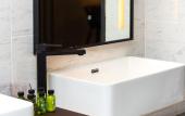 Туры в отель Ramada Encore by Wyndham Guangzhou Jiangnan West Туры в отель Ramada Encore by Wyndham Guangzhou Jiangnan West