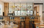 Туры в отель Hostellerie du petit Saint Bernard Туры в отель Hostellerie du petit Saint Bernard
