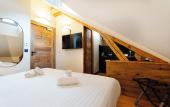 Туры в отель Hostellerie du petit Saint Bernard Туры в отель Hostellerie du petit Saint Bernard