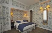 Туры в отель Hotel Courseine Туры в отель Hotel Courseine
