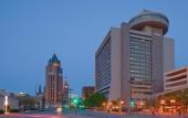 Туры в отель Hyatt Regency Milwaukee Туры в отель Hyatt Regency Milwaukee