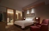 Туры в отель New World Wuhan Hotel Туры в отель New World Wuhan Hotel