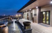 Туры в отель Crowne Plaza Xuzhou Dalong Lake Туры в отель Crowne Plaza Xuzhou Dalong Lake