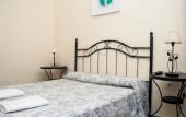 Туры в отель Pension Perez Montilla Туры в отель Pension Perez Montilla