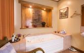 Туры в отель The Manor at Camp John Hay Туры в отель The Manor at Camp John Hay