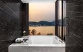 Туры в отель Hilton Ningbo Dongqian Lake Туры в отель Hilton Ningbo Dongqian Lake