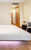 Туры в отель B&B Hotel Madrid Aeropuerto T4 Туры в отель B&B Hotel Madrid Aeropuerto T4