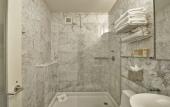 Туры в отель The Chemists’ Club Hotel Туры в отель The Chemists’ Club Hotel