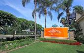 Туры в отель Tropicana Inn and Suites Туры в отель Tropicana Inn and Suites