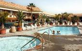 Туры в отель Tropicana Inn and Suites Туры в отель Tropicana Inn and Suites