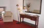 Туры в отель Hotel Lucien & Marinette Туры в отель Hotel Lucien & Marinette