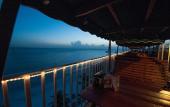 Туры в отель Lani Kai Beachfront Resort Туры в отель Lani Kai Beachfront Resort