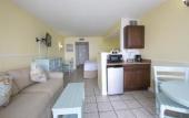 Туры в отель Lani Kai Beachfront Resort Туры в отель Lani Kai Beachfront Resort