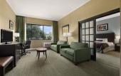 Туры в отель Holiday Inn Long Island-Islip Arpt East by IHG Туры в отель Holiday Inn Long Island-Islip Arpt East by IHG