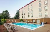 Туры в отель Red Roof Inn PLUS+ Boston - Mansfield/ Foxboro Туры в отель Red Roof Inn PLUS+ Boston - Mansfield/ Foxboro