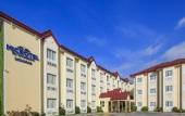Туры в отель Microtel by Wyndham Batangas Туры в отель Microtel by Wyndham Batangas