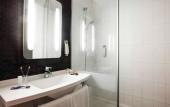 Туры в отель ibis Pau Lescar Туры в отель ibis Pau Lescar