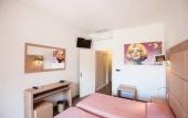 Туры в отель Hotel Kalliste Туры в отель Hotel Kalliste