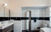 Туры в отель The Originals City, Hotel de l'Europe Туры в отель The Originals City, Hotel de l'Europe