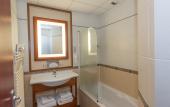 Туры в отель Kyriad Limoges Centre - Gare - Atrium Туры в отель Kyriad Limoges Centre - Gare - Atrium