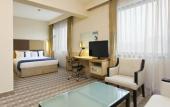 Туры в отель Holiday Inn Express Zhengzhou Туры в отель Holiday Inn Express Zhengzhou