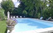 Туры в отель Le Clos d'Amboise Туры в отель Le Clos d'Amboise