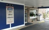 Туры в отель Sunrise Inn Williamstown Туры в отель Sunrise Inn Williamstown